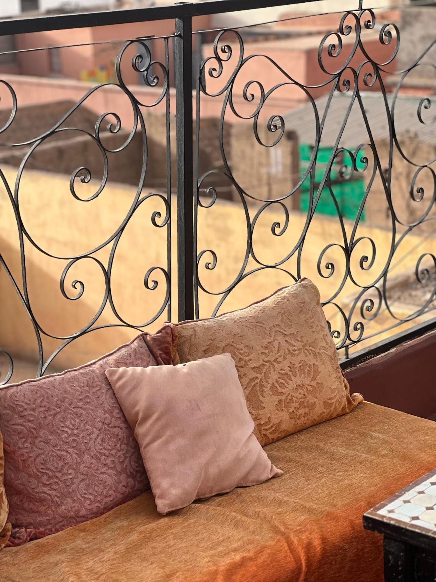 Riad N10 Маракеш Екстериор снимка